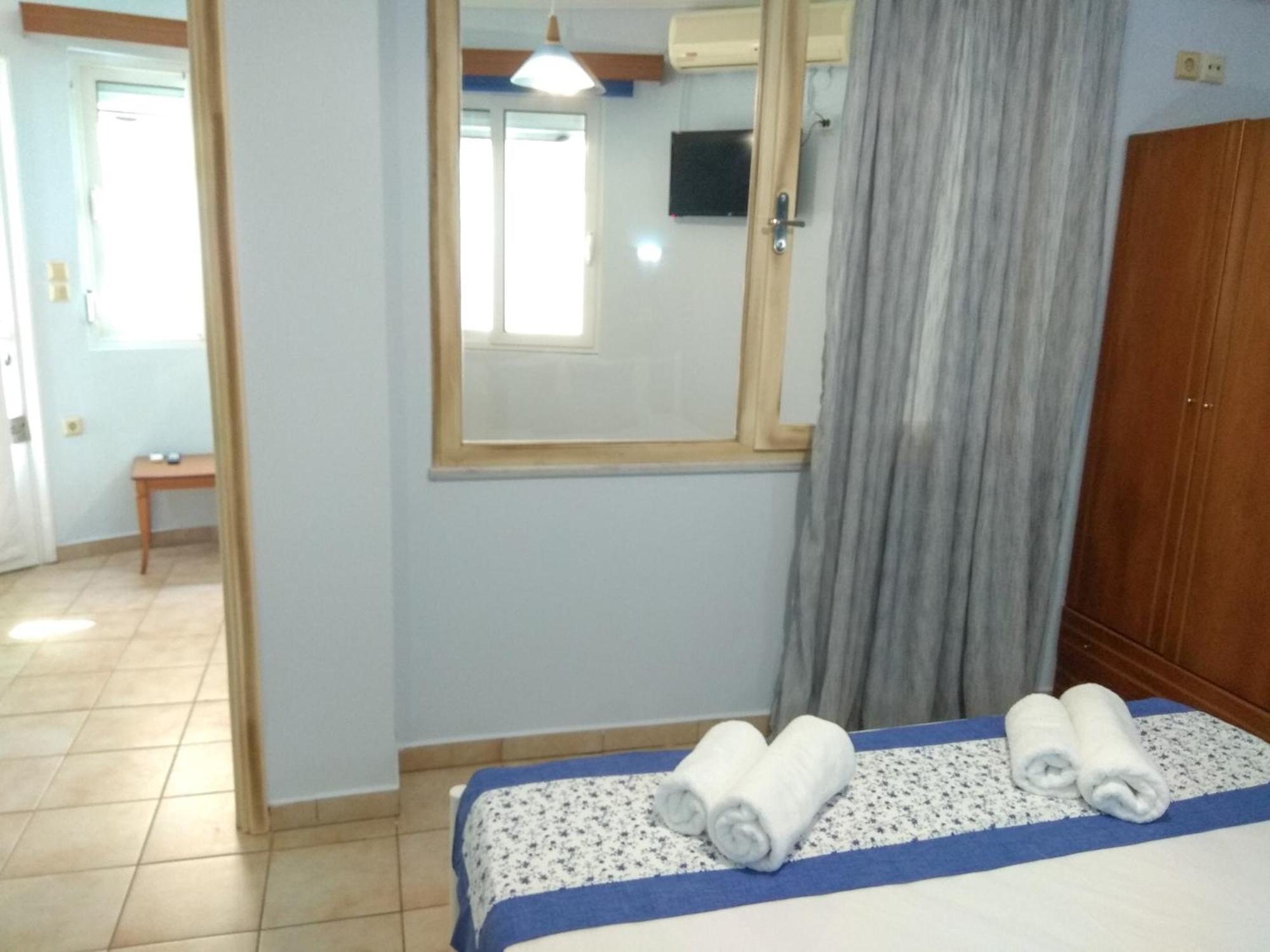 Ellinas Hotel Chrysi Ammoudia Room photo